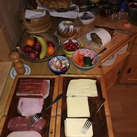 Bed & Breakfast Loeberbauer *