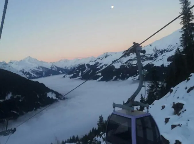 Couette-café Loeberbauer 3*