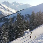 Loeberbauer Tux