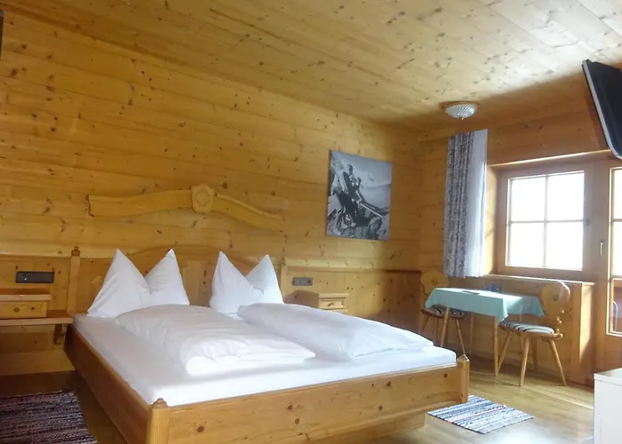 Loeberbauer Nocleg ze śniadaniem 3*